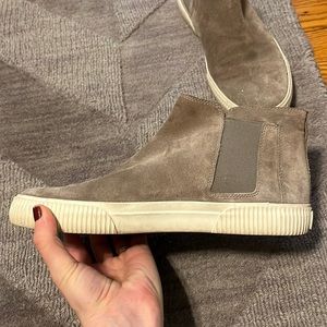 Vince grey high top sneakers